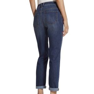 Chico’s Platinum Distressed Skimmer Jeans Size 8